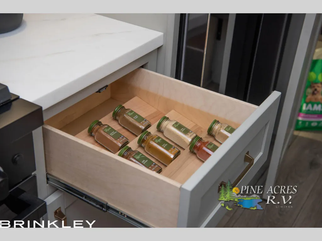 2026 Brinkley Model Z 3515, Photos photo 67