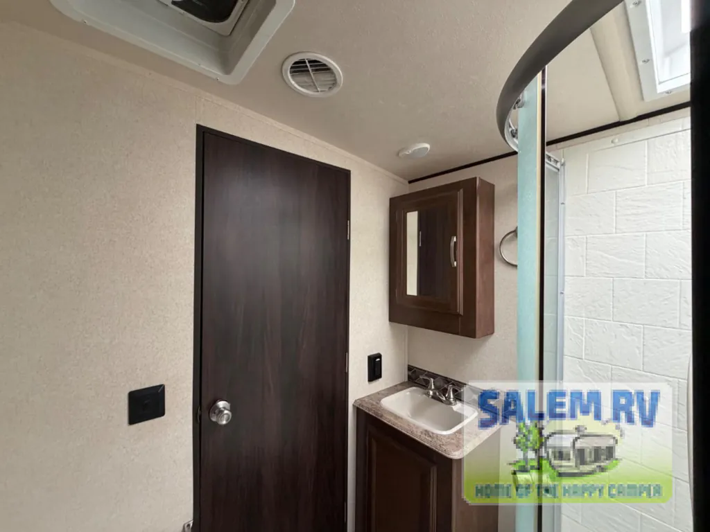 2018 Forest River Salem Hemisphere Lite 300BH, Photos photo 27