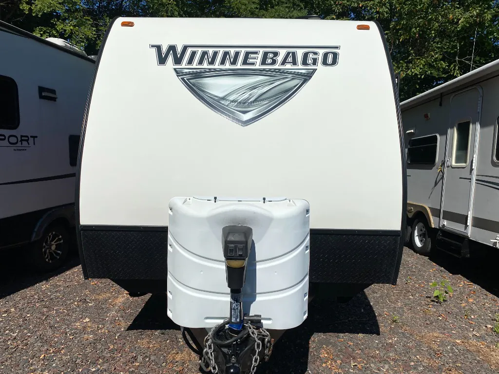 2019 Winnebago Micro Minnie 2108DS - Photo 4