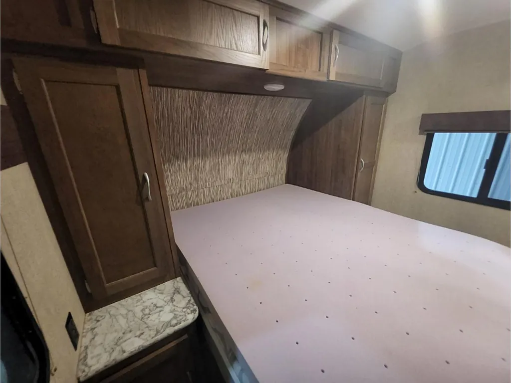 2018 Gulf Stream Conquest 295SBW, Photos photo 19