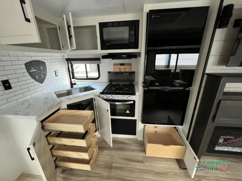 2026 Venture RV Stratus 261VRB - Photo 3