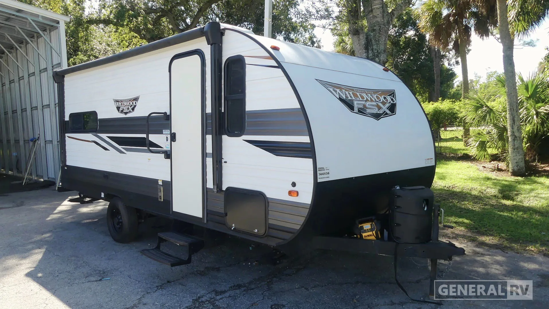 2022 Forest River Wildwood FSX 169RSK