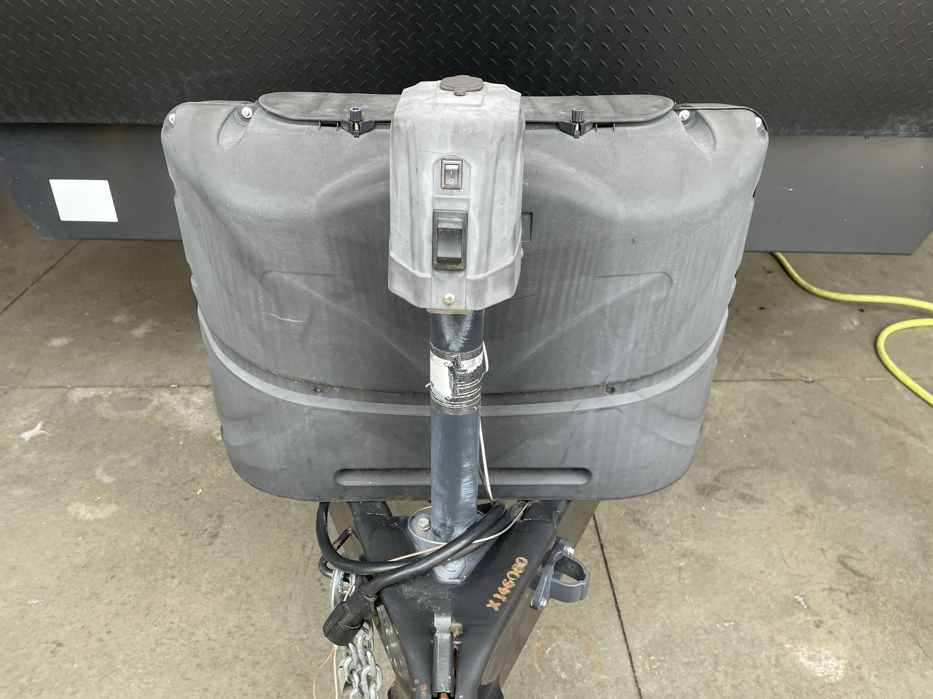 2021 Forest River Cherokee 324TS — backside