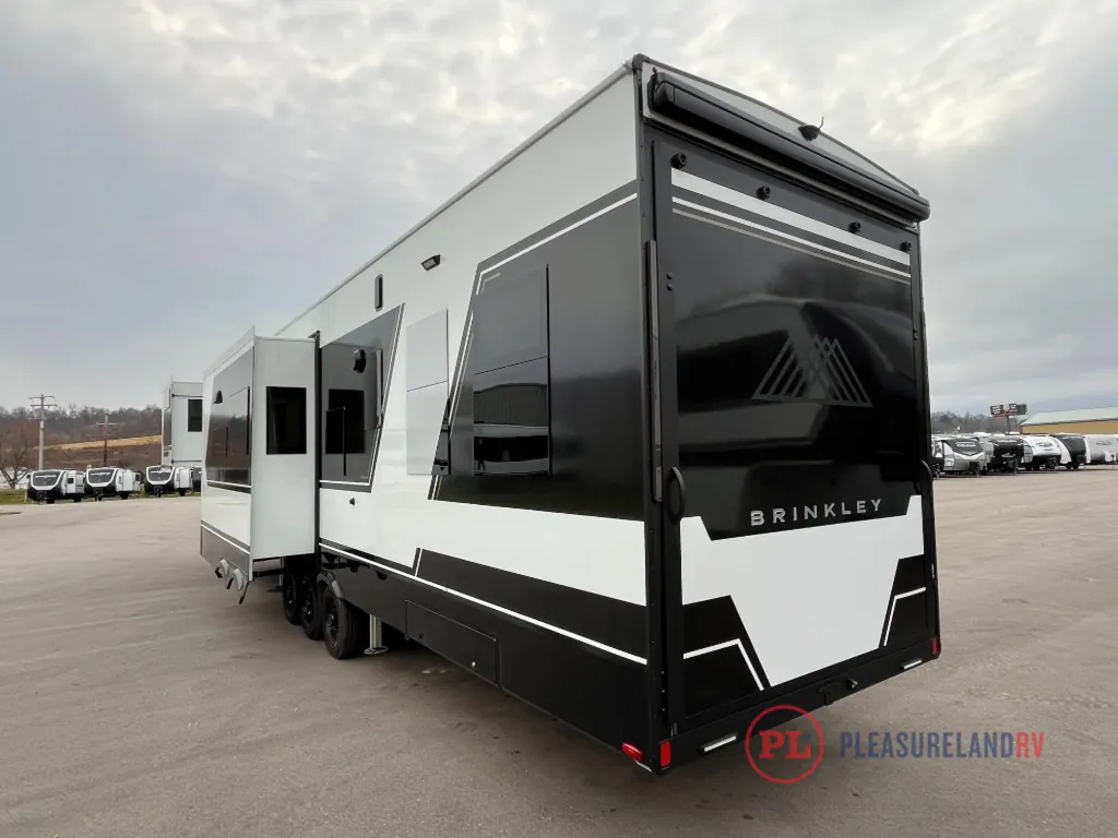 2026 Brinkley Model G 4100, Photos photo 5