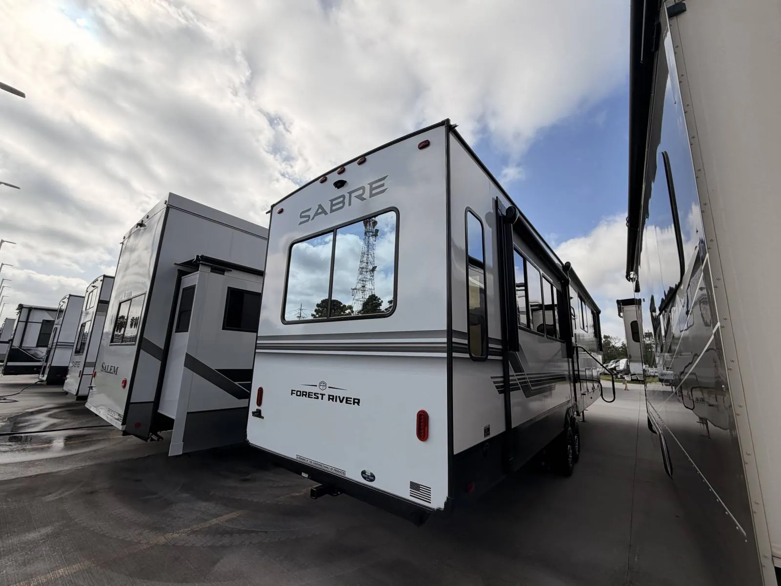 2027 Forest River Sabre 36FLX - Photo 4