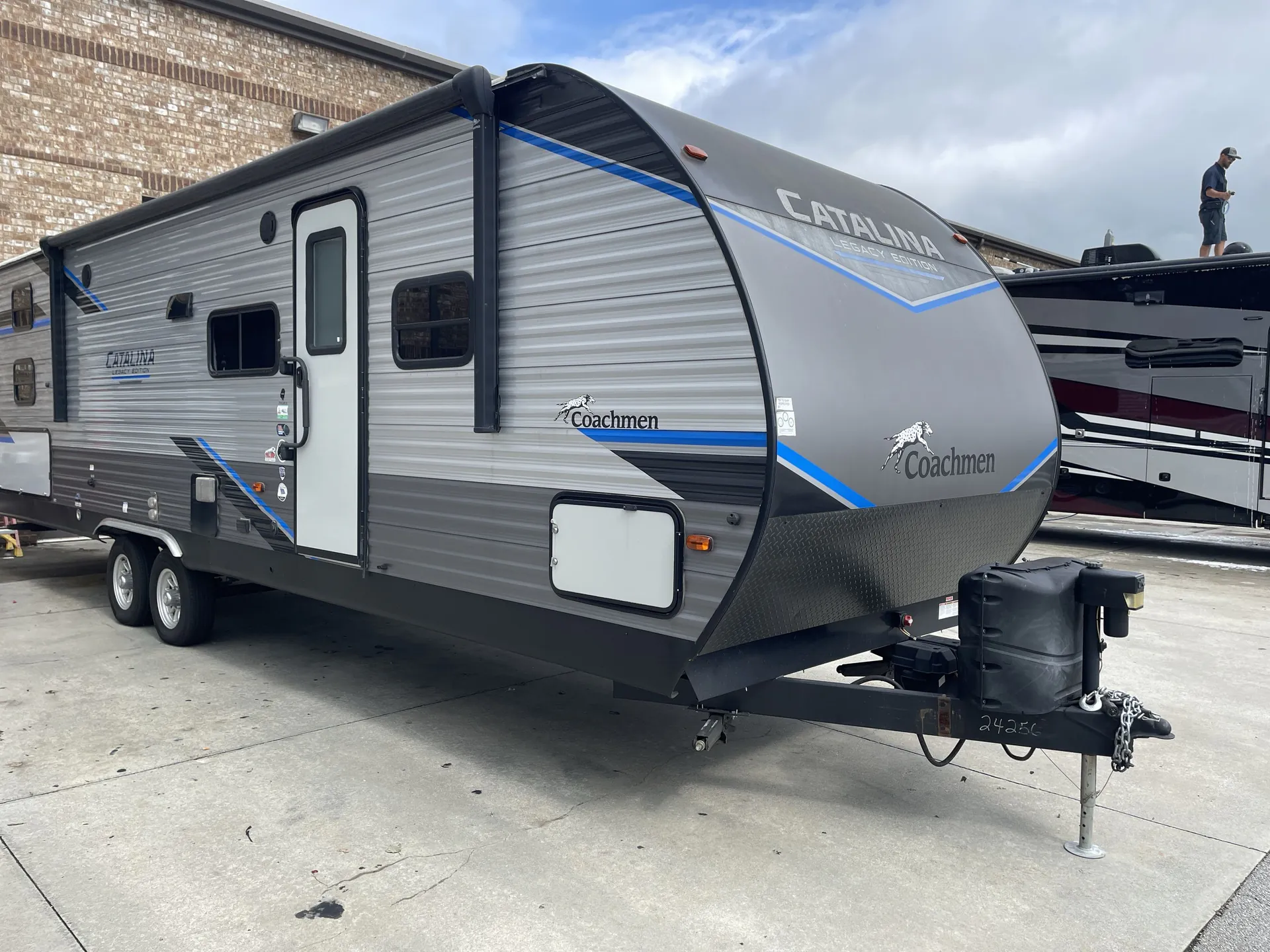 2022 Coachmen Catalina 293QBCK - Photo 2