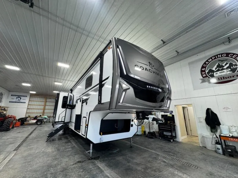 2026 Coachmen Brookstone 374RK - Photo 4