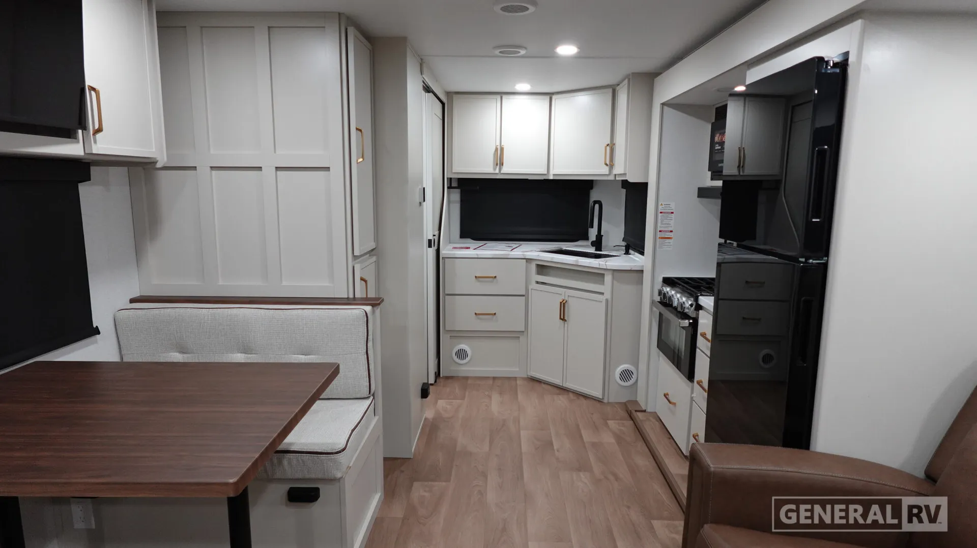 2026 Grand Design Imagine XLS 22MLE - Photo 3