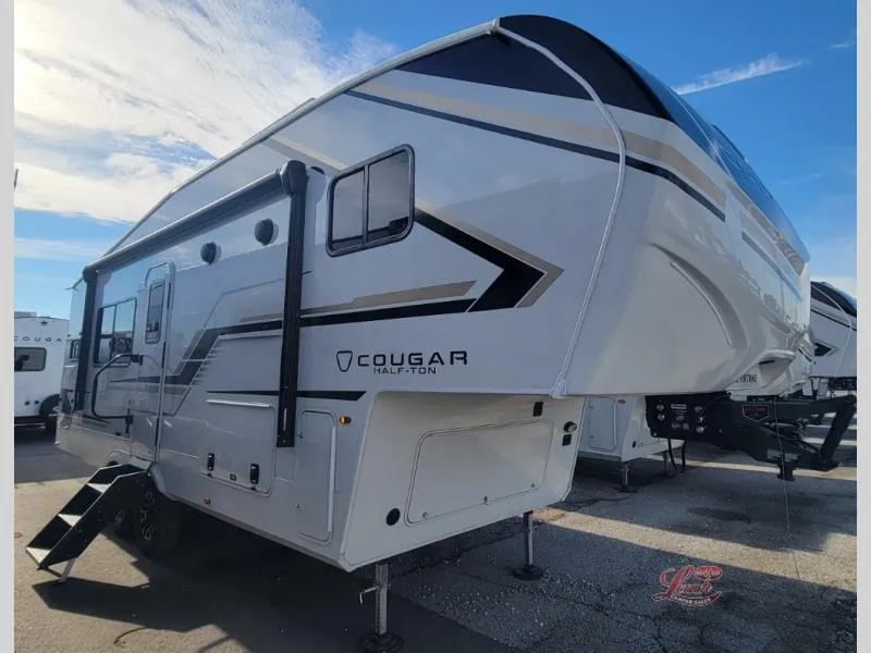 2026 Keystone Cougar Half-Ton 23MLE - Photo 4