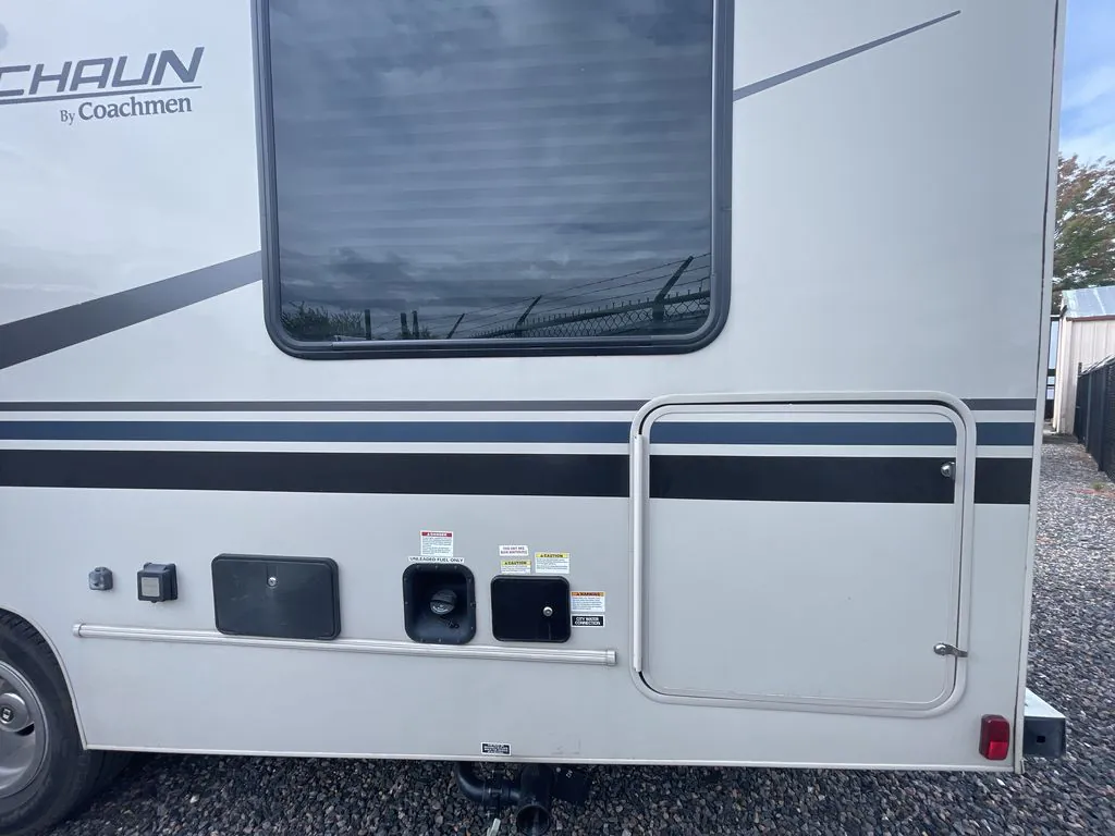 2022 Coachmen Leprechaun 260DS - Ford 450 - Photo 4