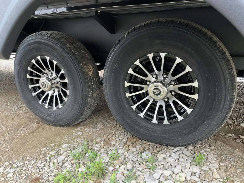 2024 Jayco Eagle 370FBTS - Photo 3