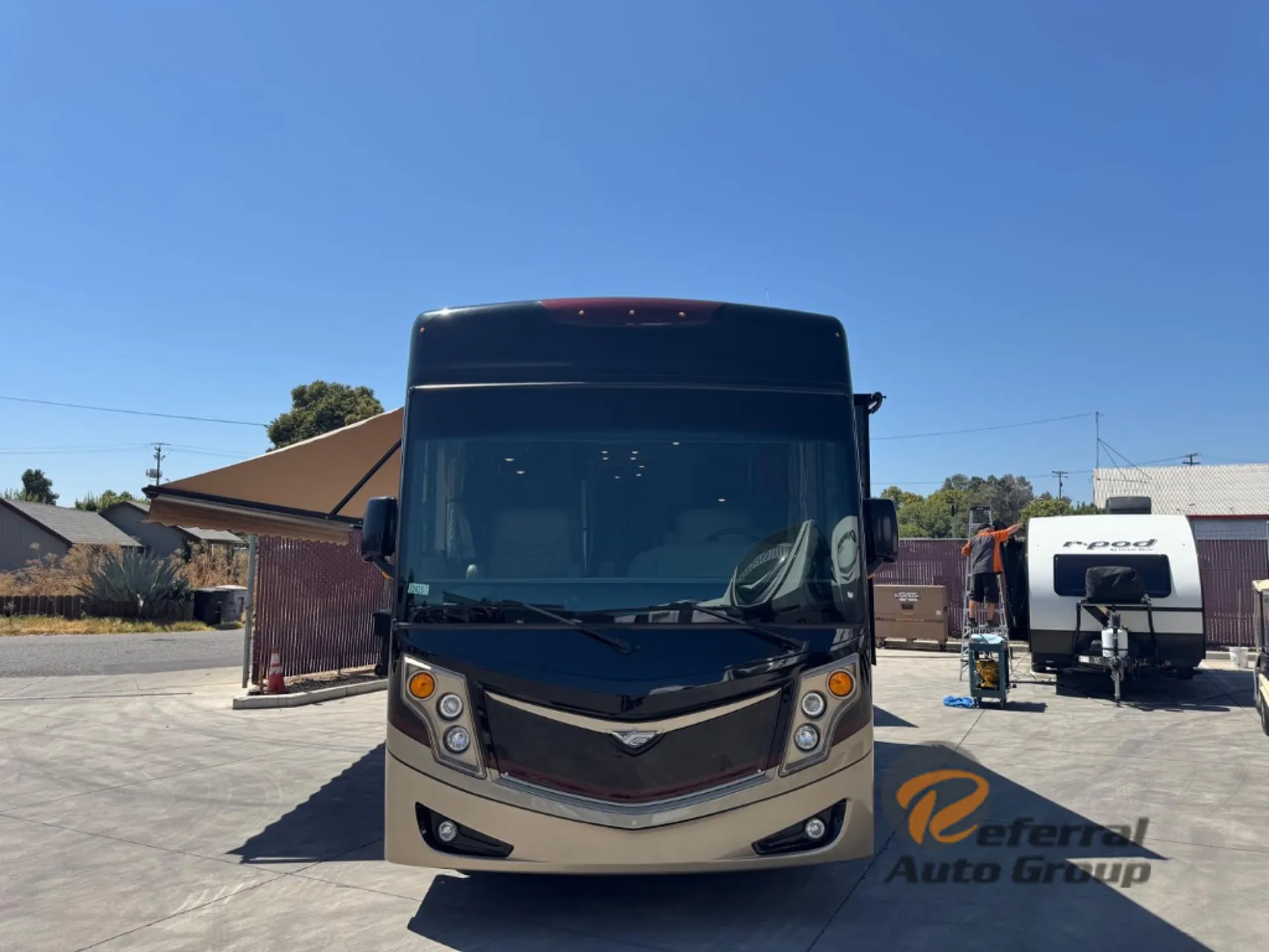 2017 Fleetwood Pace Arrow 33D - Photo 4