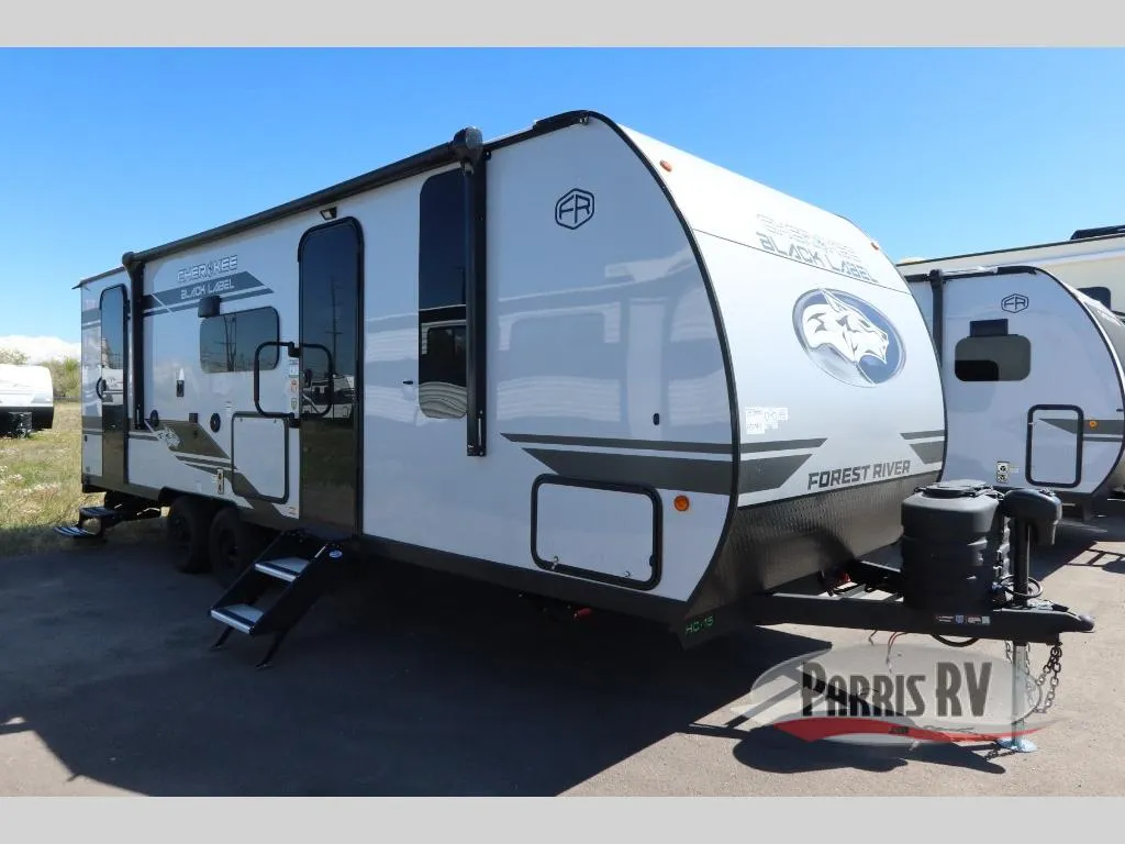 2026 Forest River Cherokee Grey Wolf Black Label 23DBHBL - Photo 2