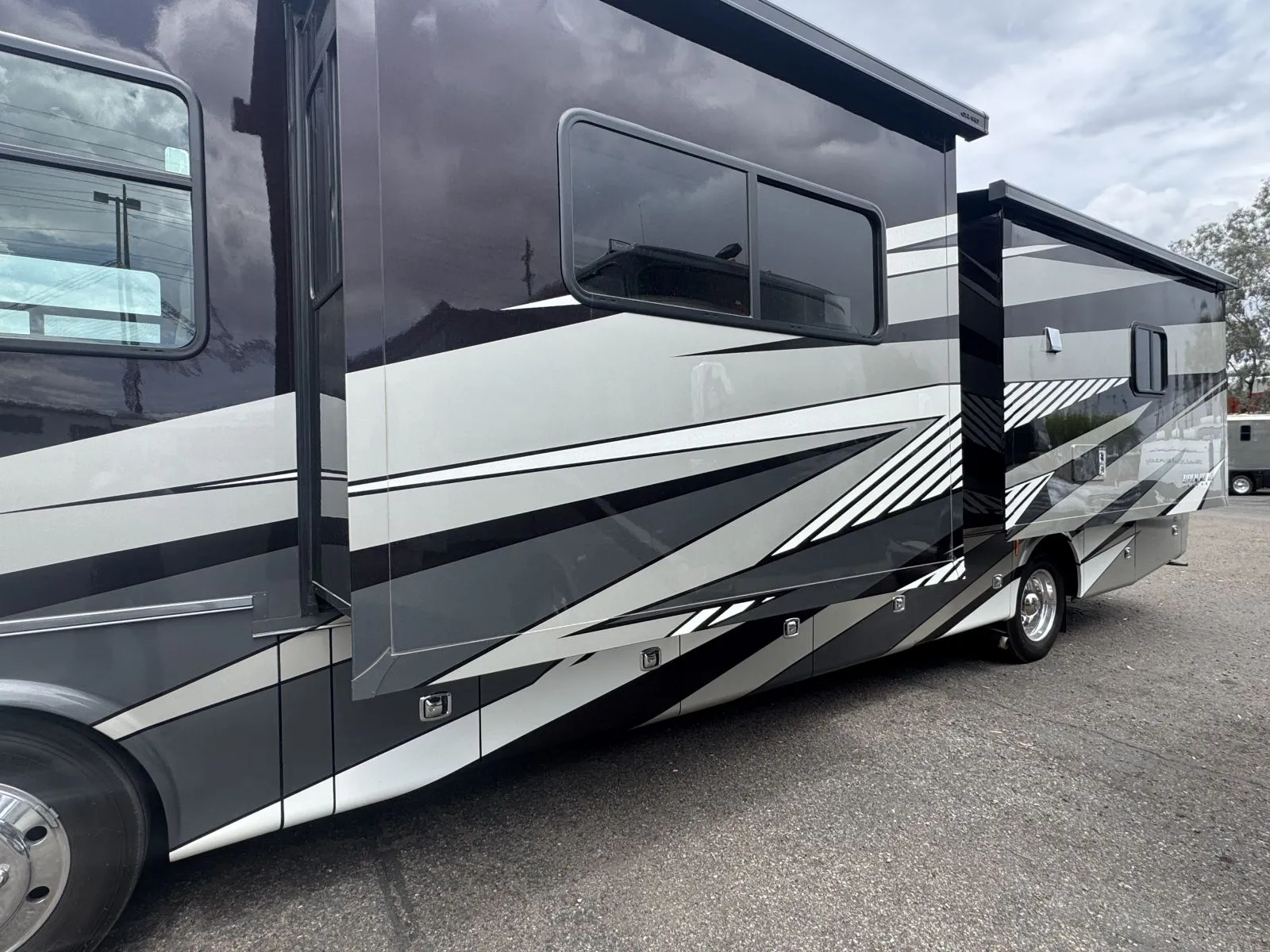 2023 Tiffin Open Road Allegro 34 PA - Photo 4