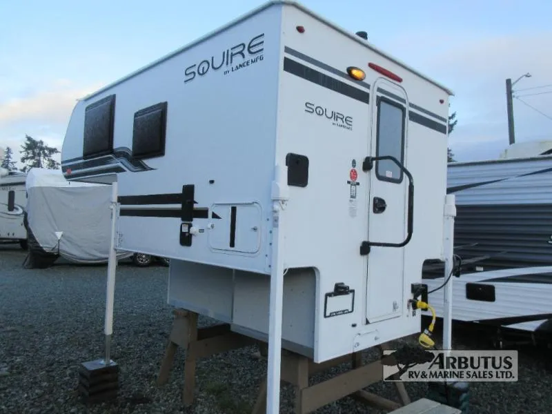 2026 Lance Squire Truck Campers SQ610 - Photo 4