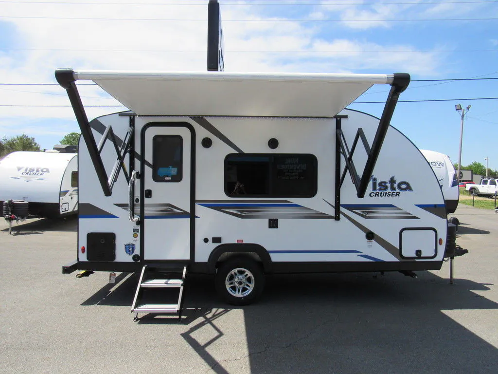 2026 Gulf Stream Vista Cruiser 17SCD - Photo 4