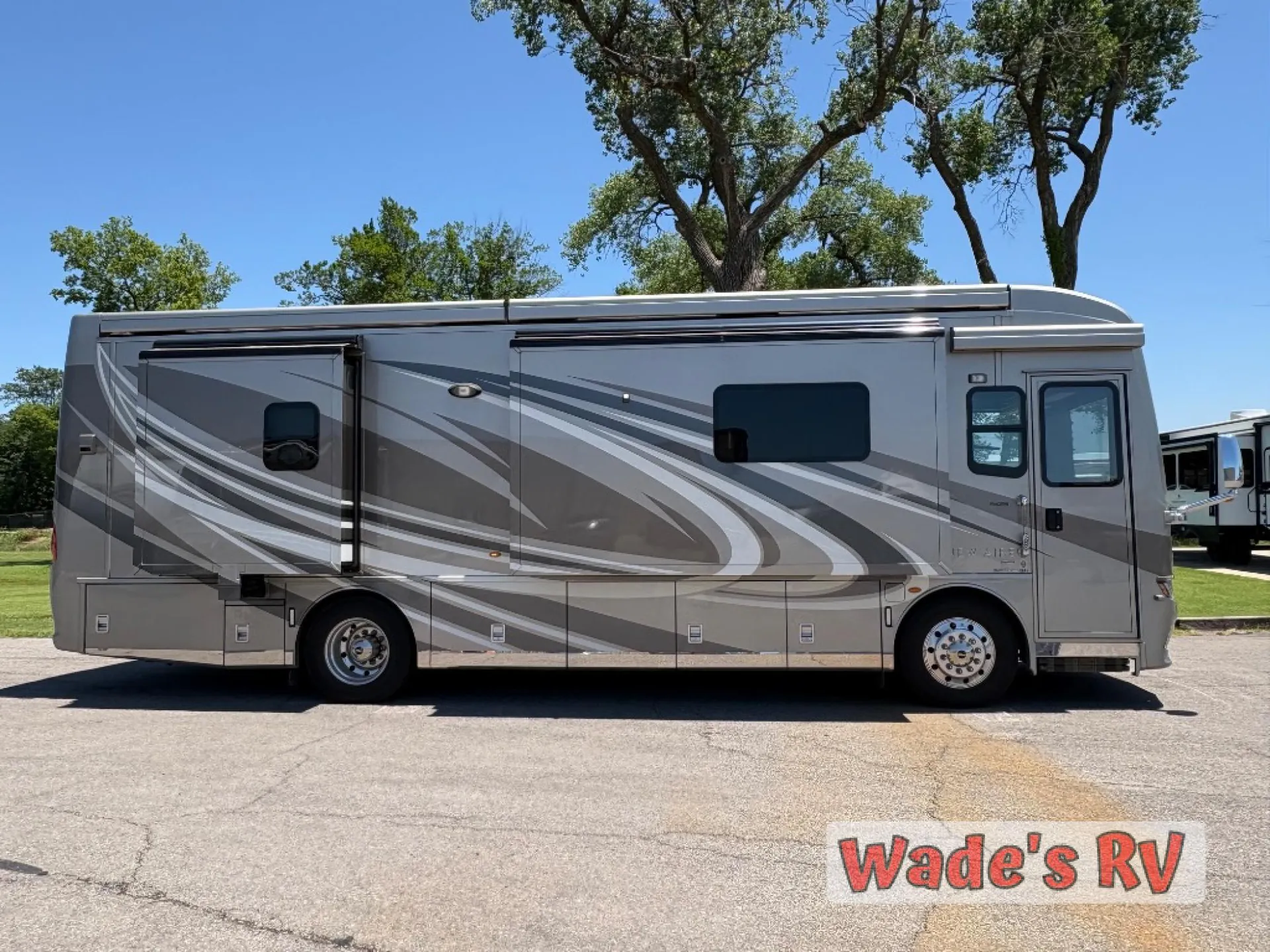 2019 Newmar New Aire 3341 - Photo 3