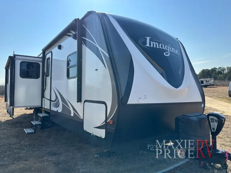 2018 Grand Design Imagine 2950RL - Photo 2