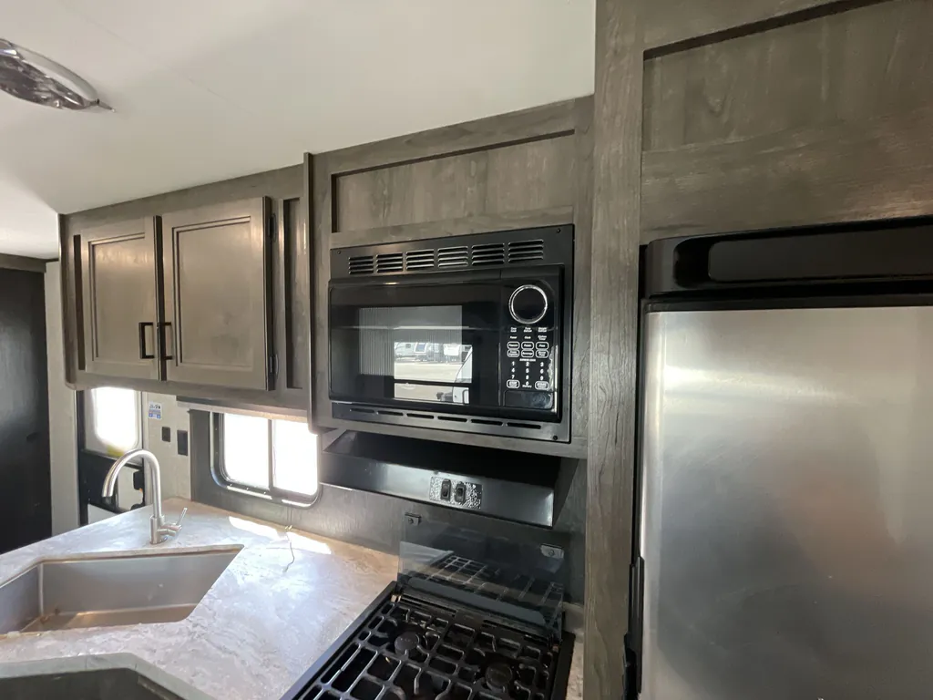2022 Starcraft Autumn Ridge 26BHS, Photos photo 11