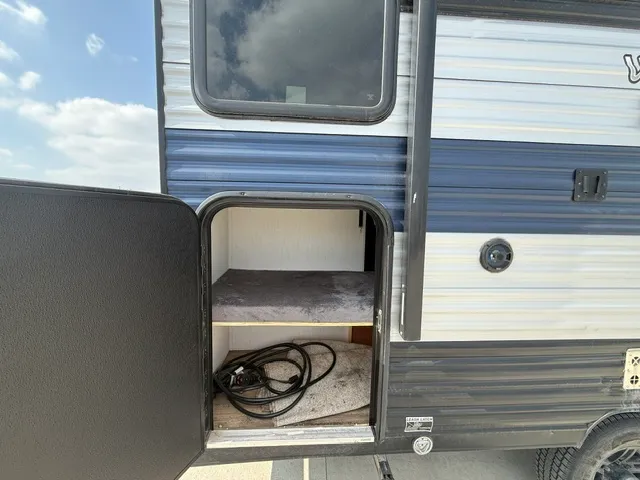 2022 CHEROKEE WOLF PUP 17JG - Photo 3