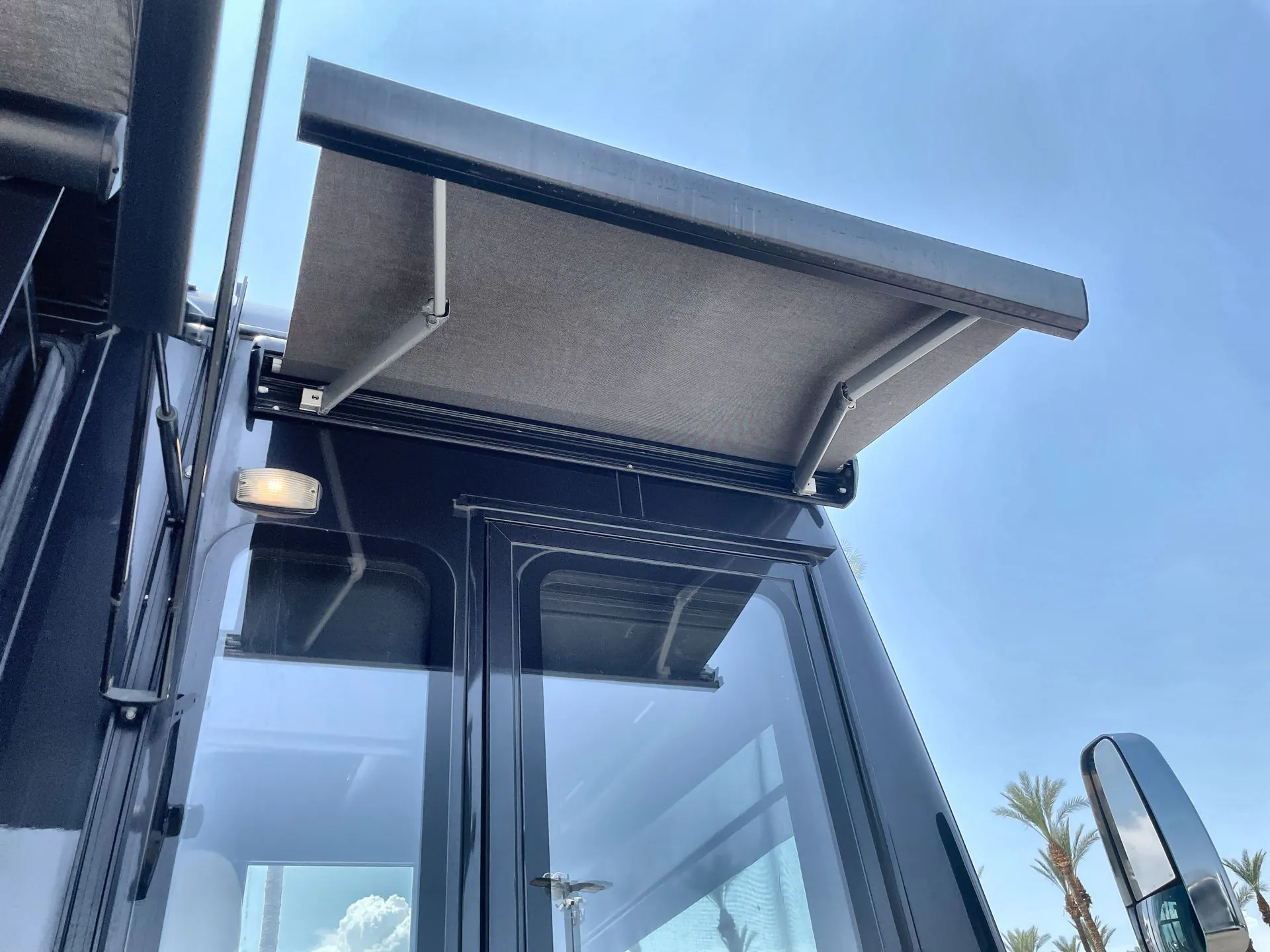 2018 Newmar Ventana 4369 - Photo 3