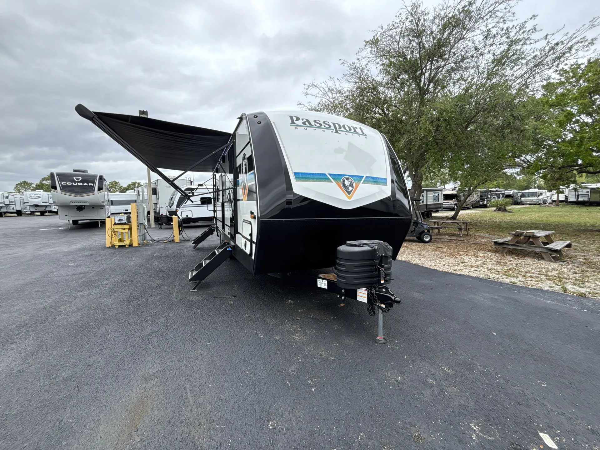 2025 Keystone Passport SL Series 2450RK - Photo 2