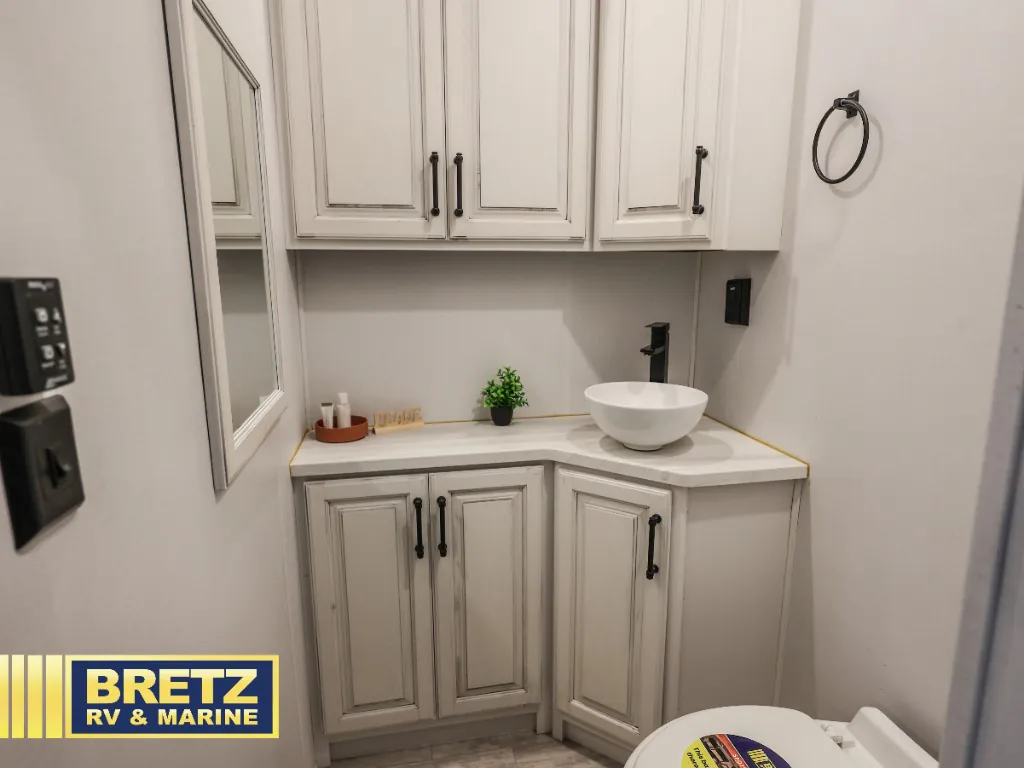2023 Keystone Montana 3901RK, Photos photo 19
