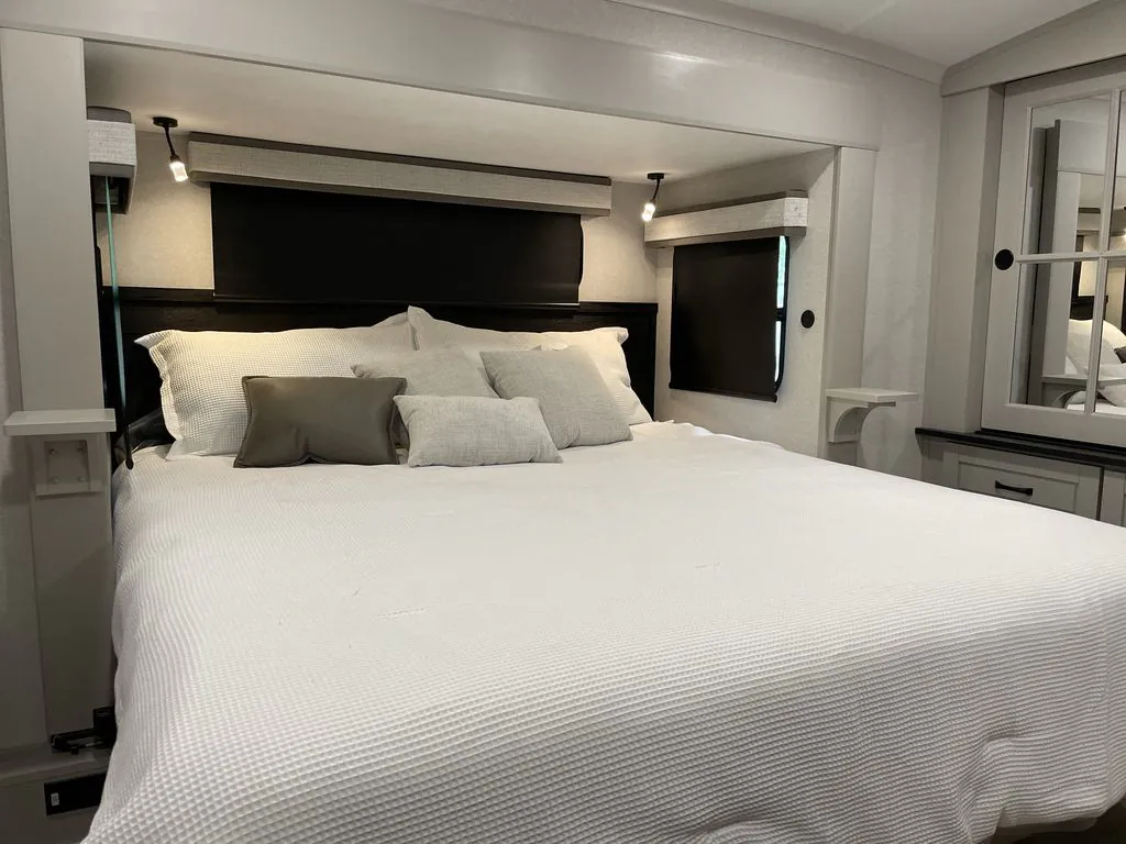 2026 Jayco North Point 395DSDB, Photos photo 28
