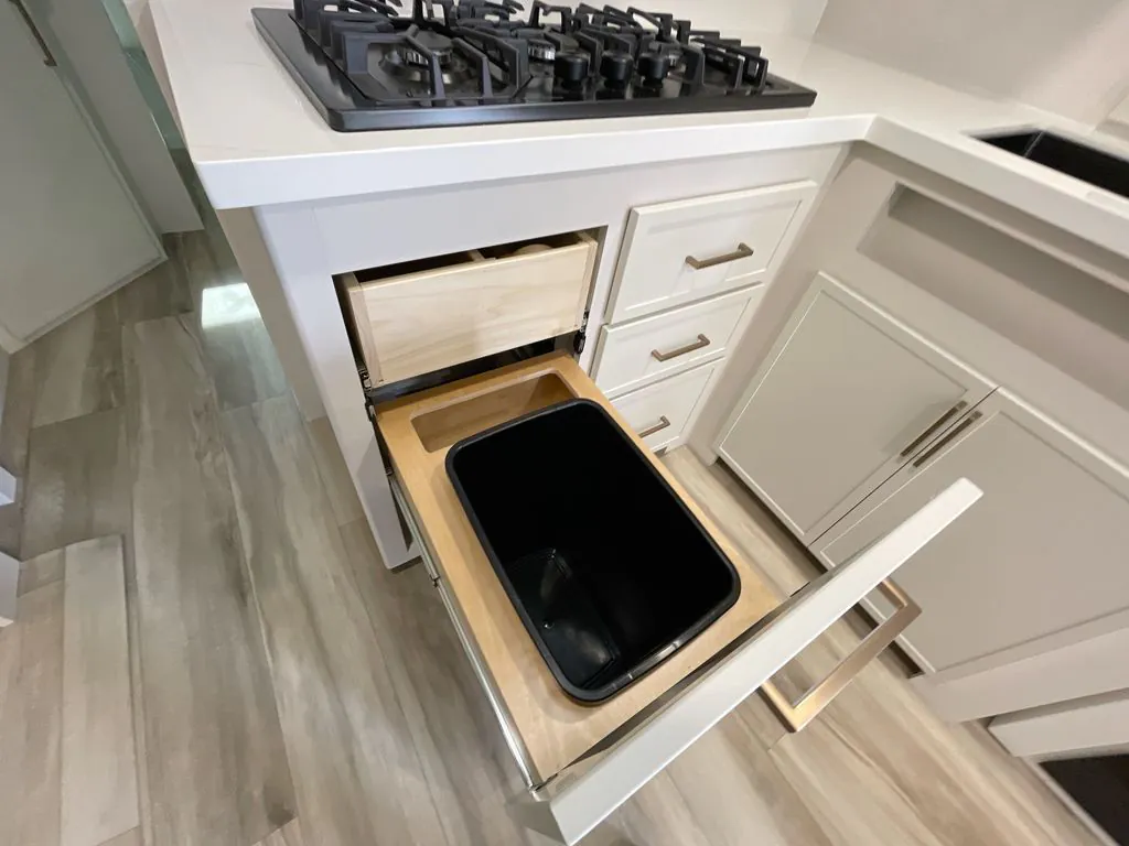 2027 Brinkley Model I 294, Photos photo 9