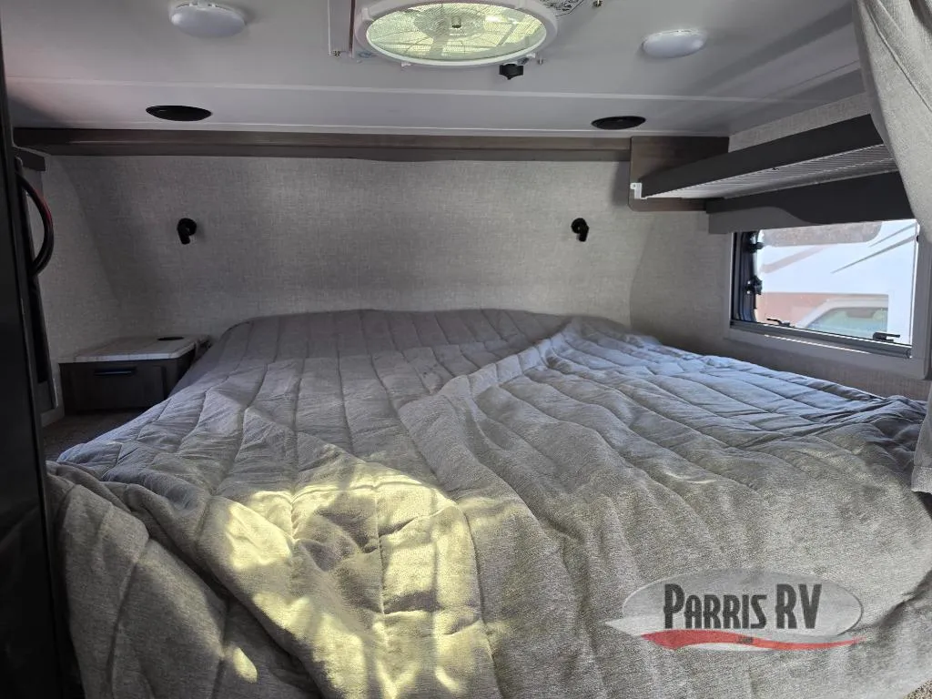 2027 Lance Lance Truck Campers New    825 - Photo 4