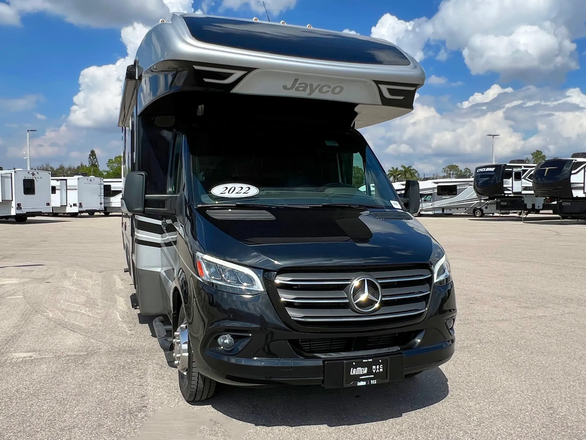 2022 Jayco Melbourne Prestige 24NP dealer photo 1 from La Mesa RV Center