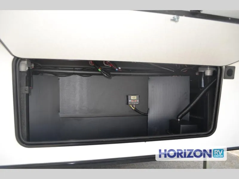 2027 Coachmen Chaparral 375BAF - Photo 4
