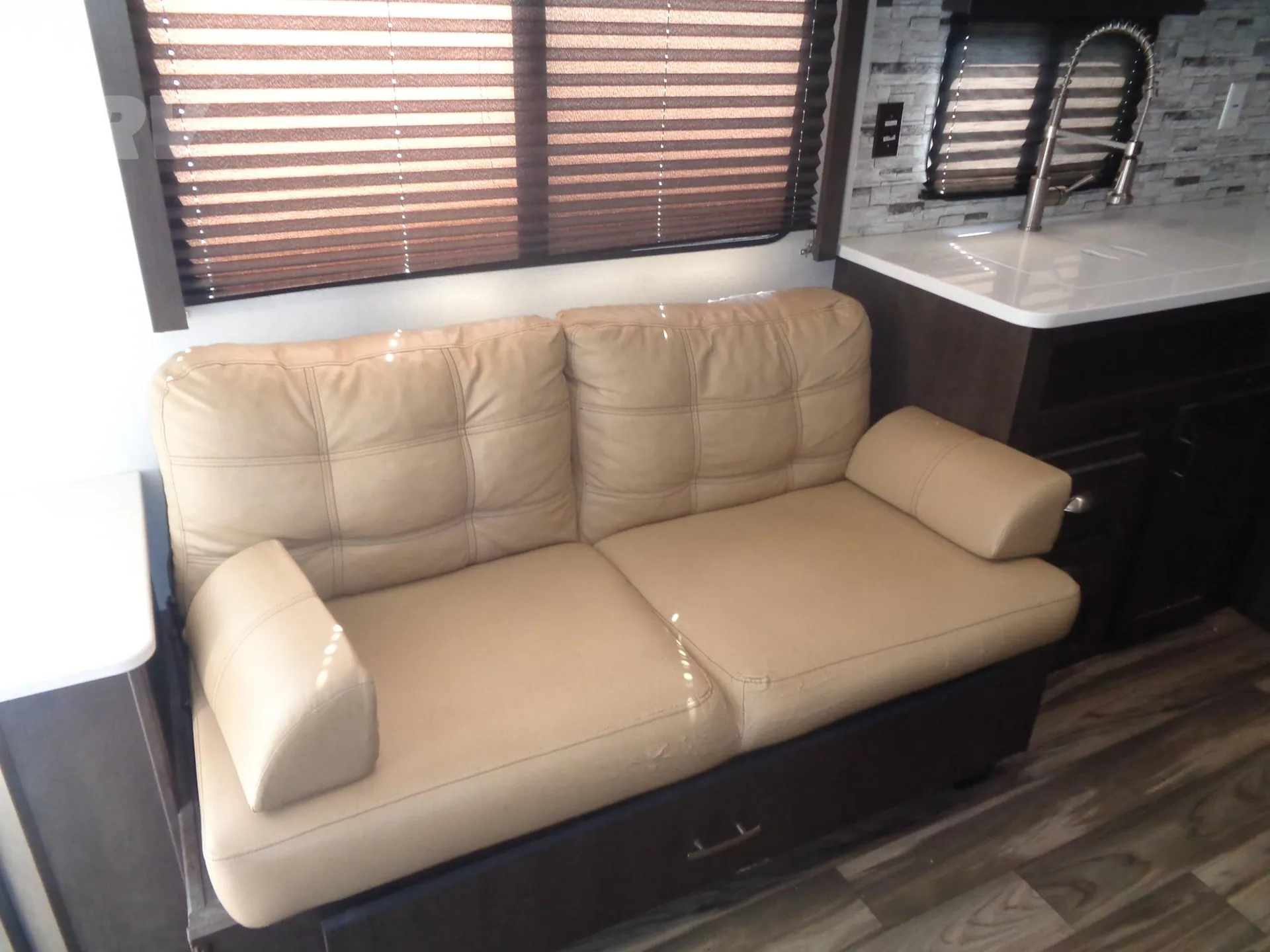 2019 Forest River EVO 2360 — Photo 5