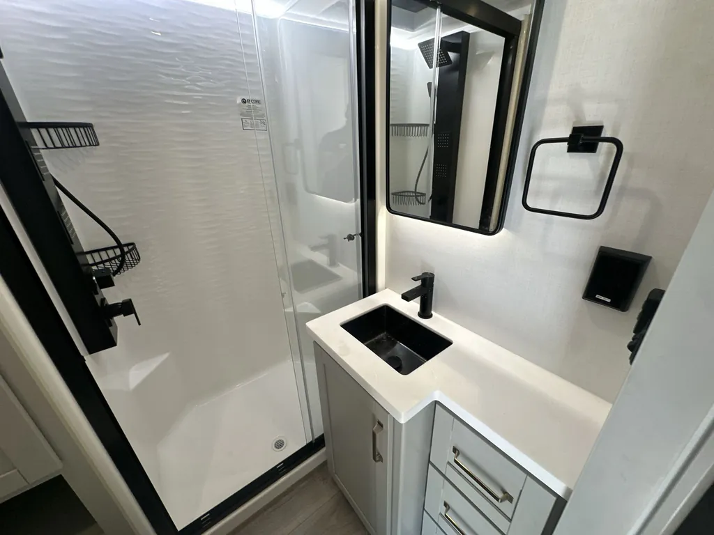 2025 Brinkley Model Z 3515, Photos photo 23