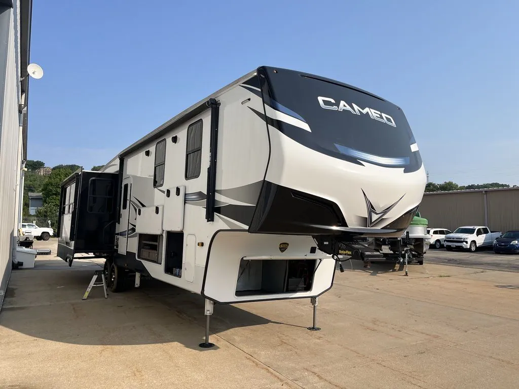 2021 CrossRoads Cameo CE3961MB - Photo 2