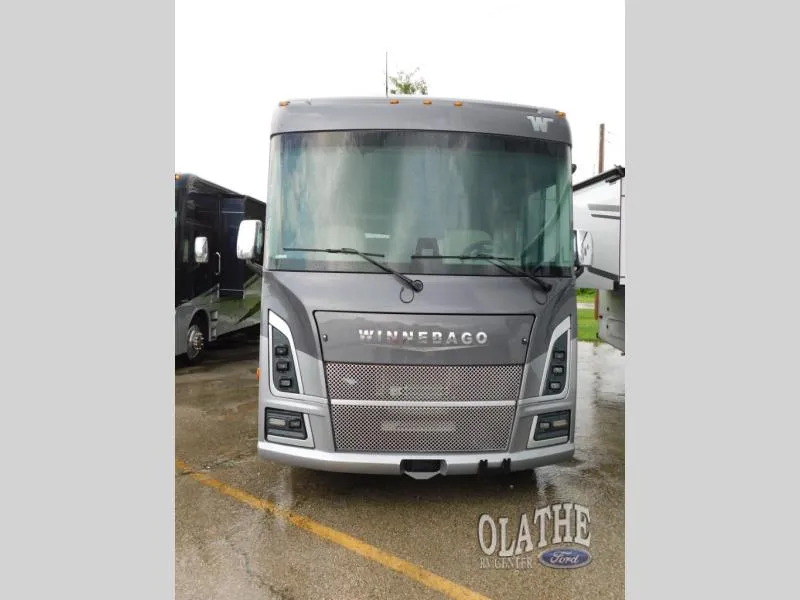 2026 Winnebago Vista 29V - Photo 3