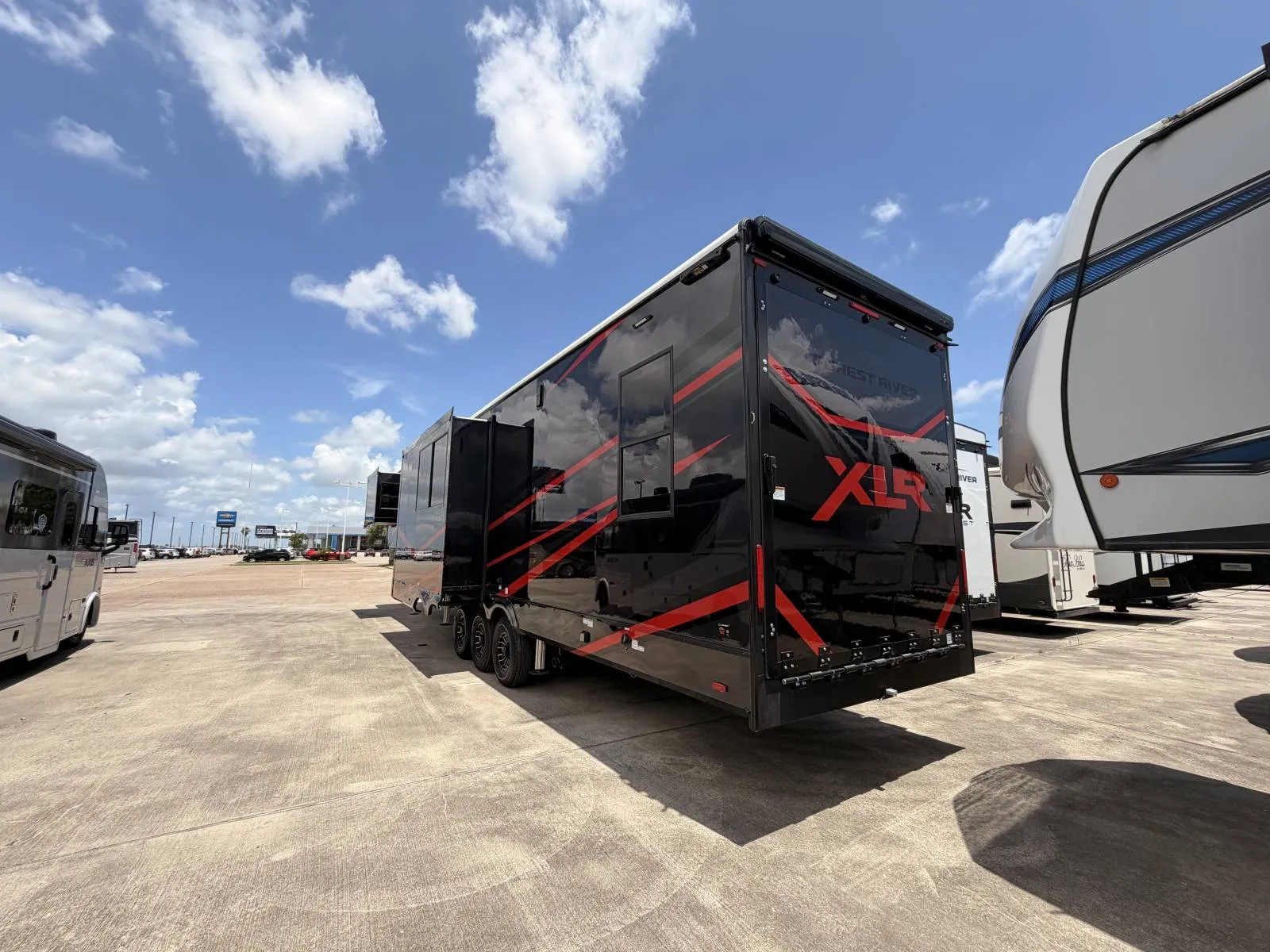 2026 Forest River XLR Nitro Toy Hauler - Photo 4