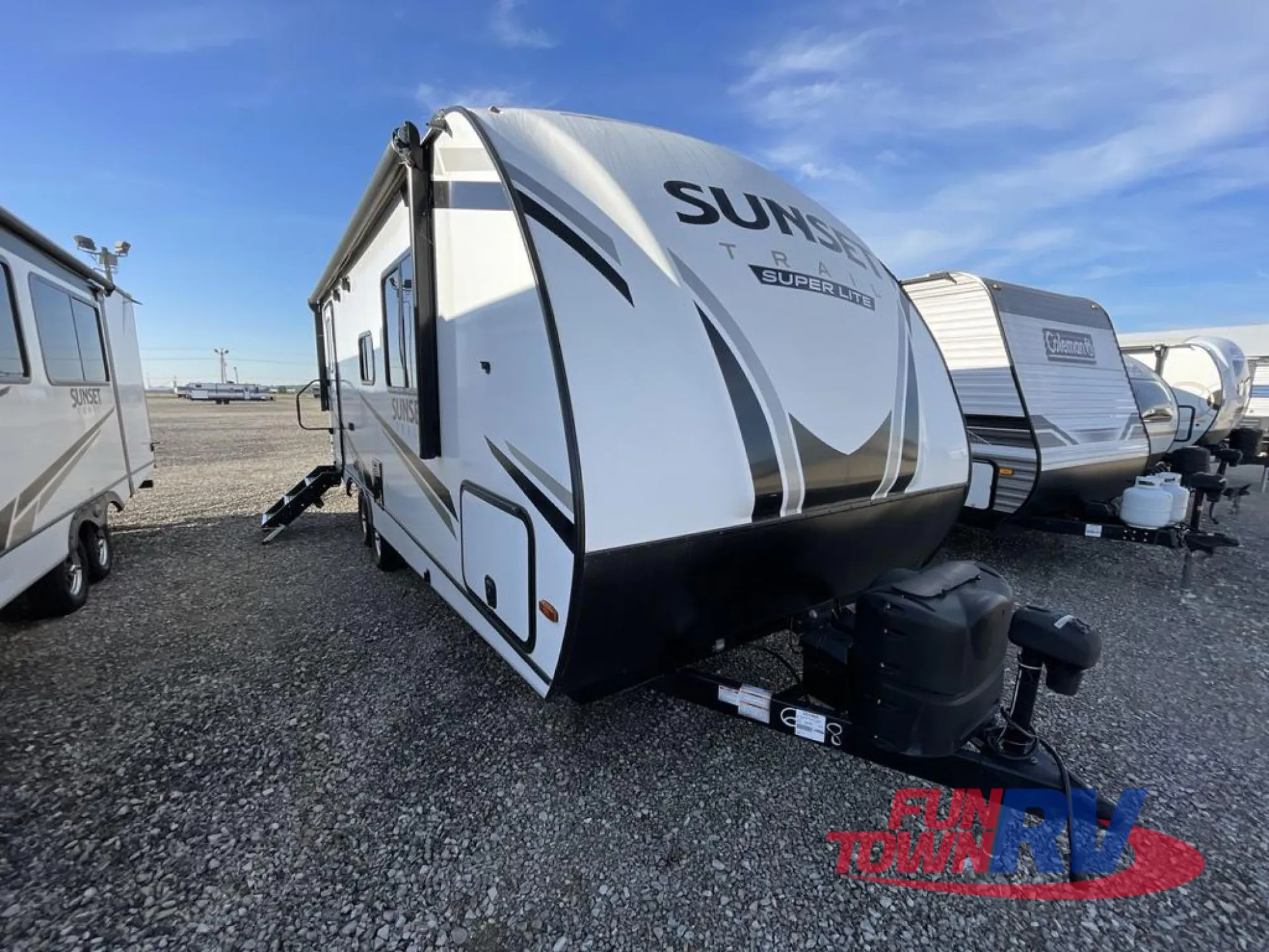 2022 CrossRoads Sunset Trail Super Lite 212RB - Photo 3