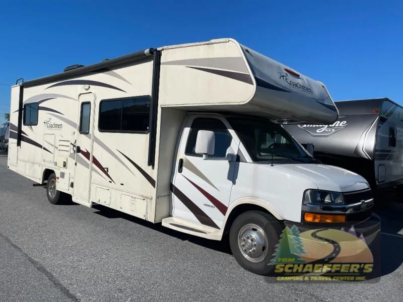 2016 Coachmen Freelander 29KS - Photo 3