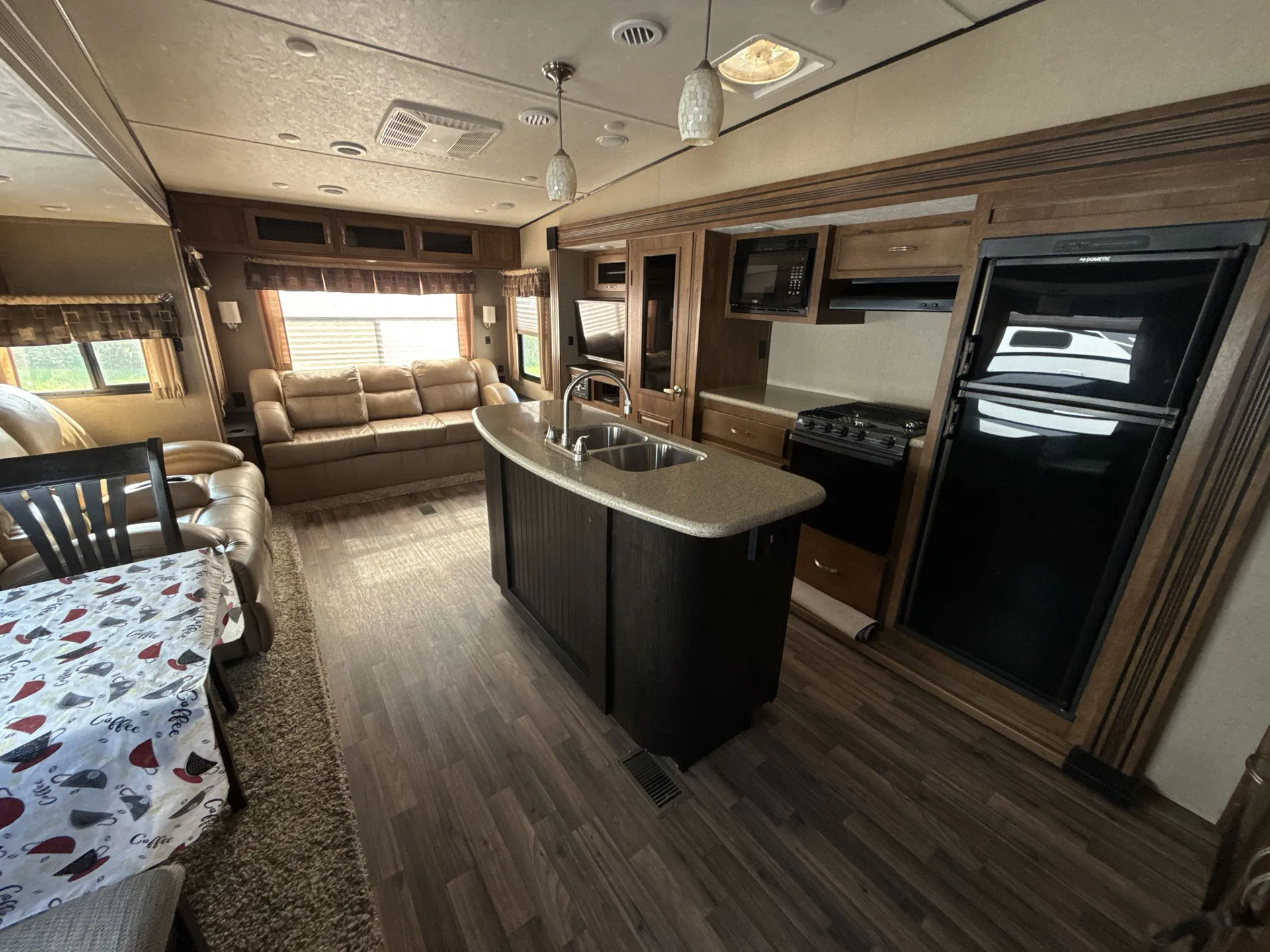 2018 Coachmen Chaparral Lite 30RLS — living area main