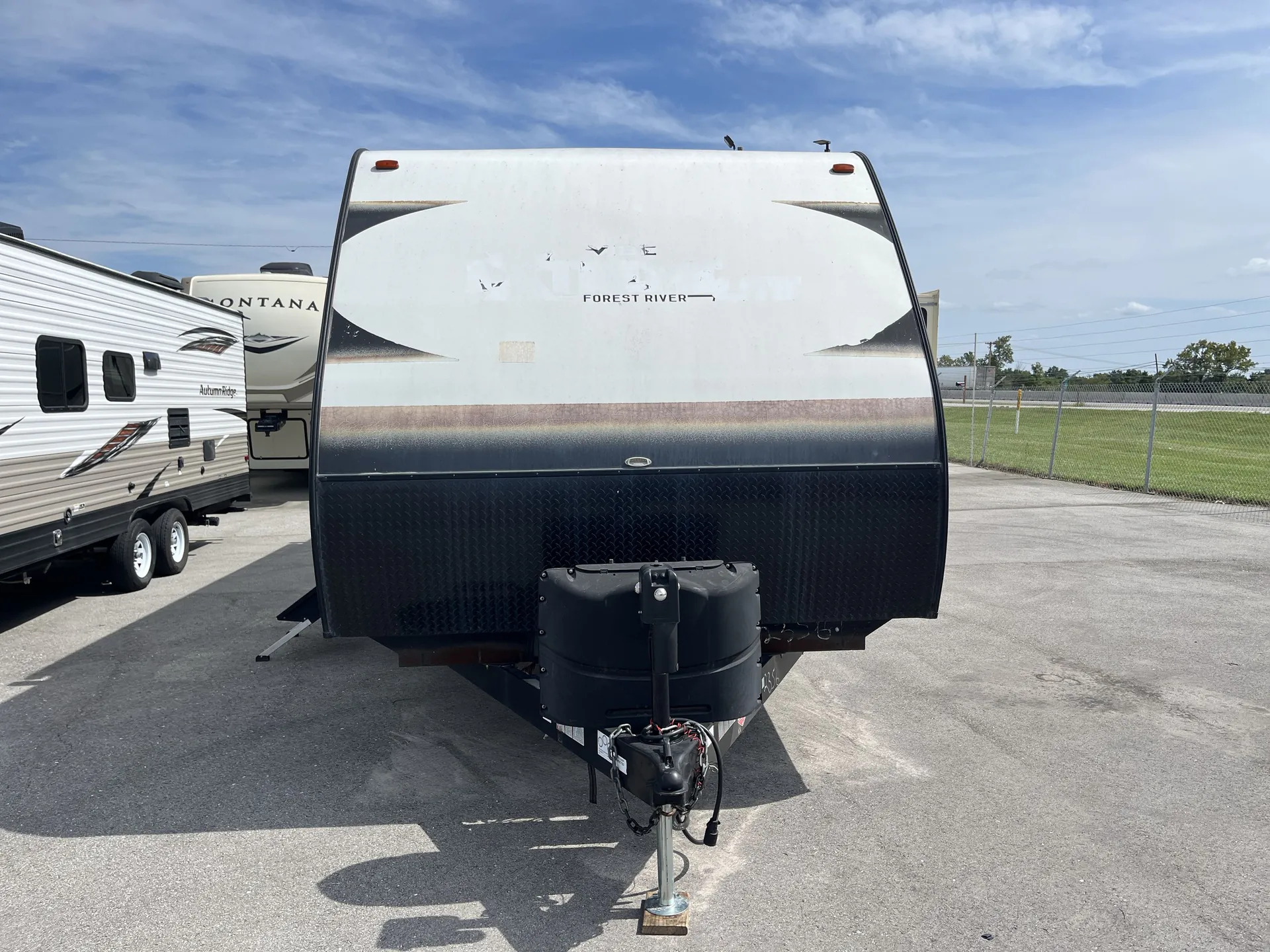 2018 Forest River Vibe Extreme Lite 261BHS — front