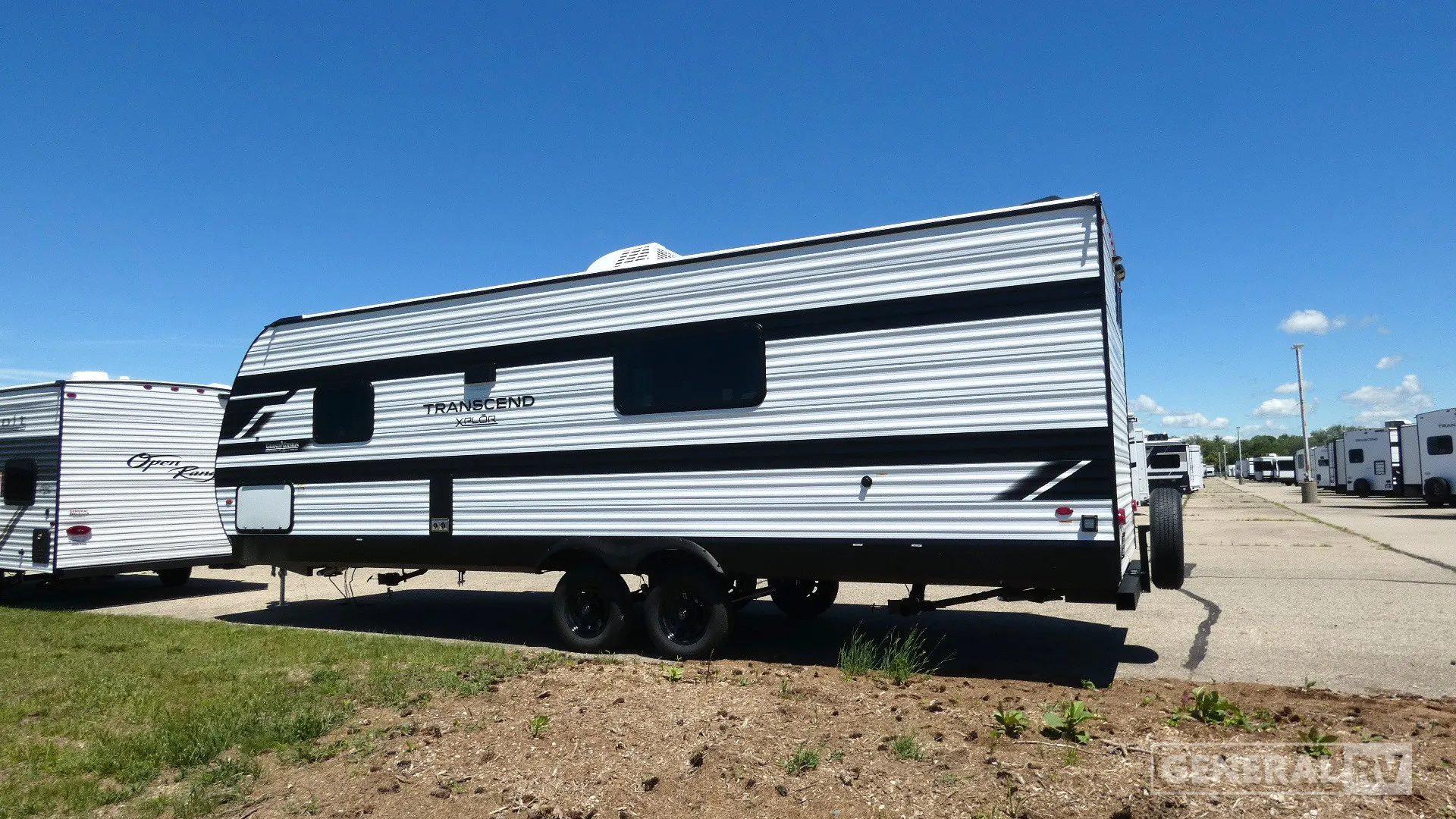 2027 Grand Design Transcend Xplor 24BHX - Photo 4