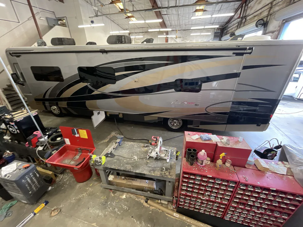 2018 Fleetwood Pace Arrow LXE 38K, Photos photo 6
