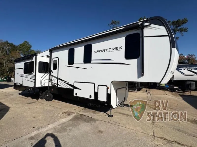 2026 Venture RV SportTrek Touring Edition 353VIK - Main photo