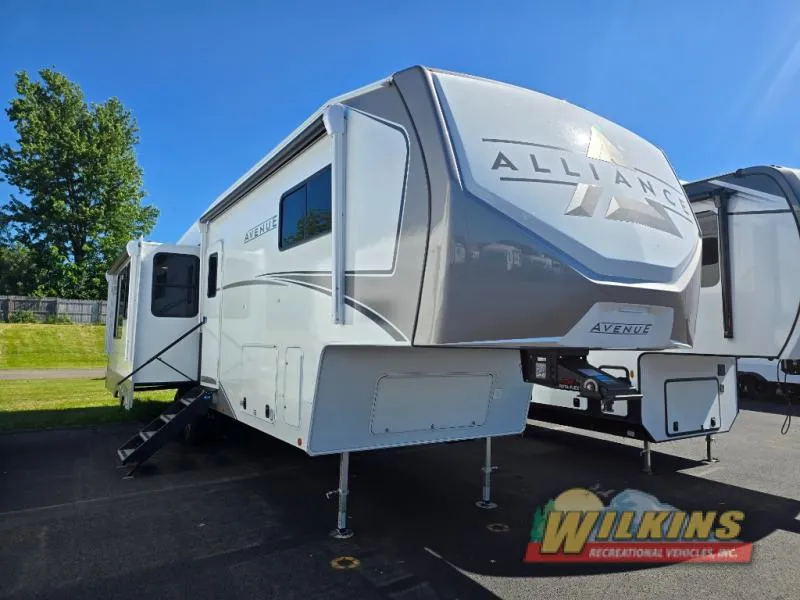 2026 Alliance RV Avenue 35RKS - Photo 2