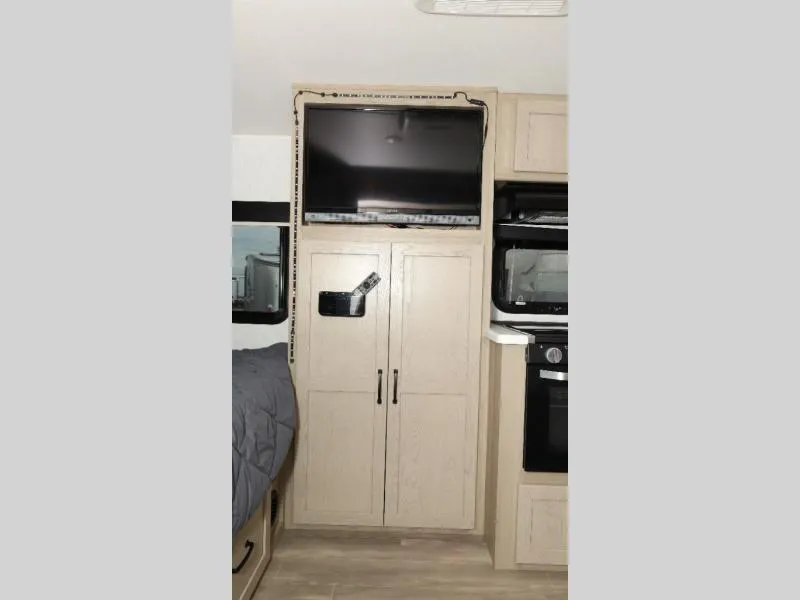 2024 Forest River RV Rockwood GEO Pro 19FBS - Photo 3