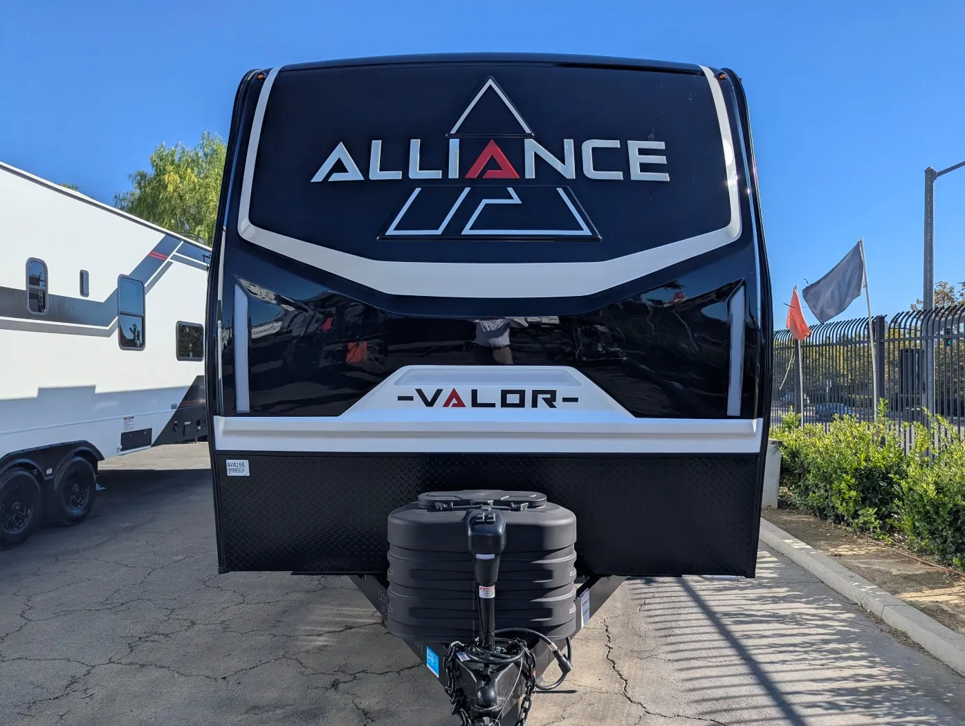 2026 Alliance RV Valor 27T14 - Photo 3