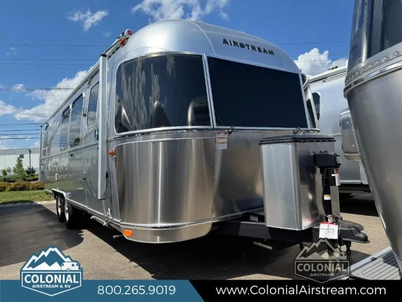 2026 Airstream International 28RB - Photo 2