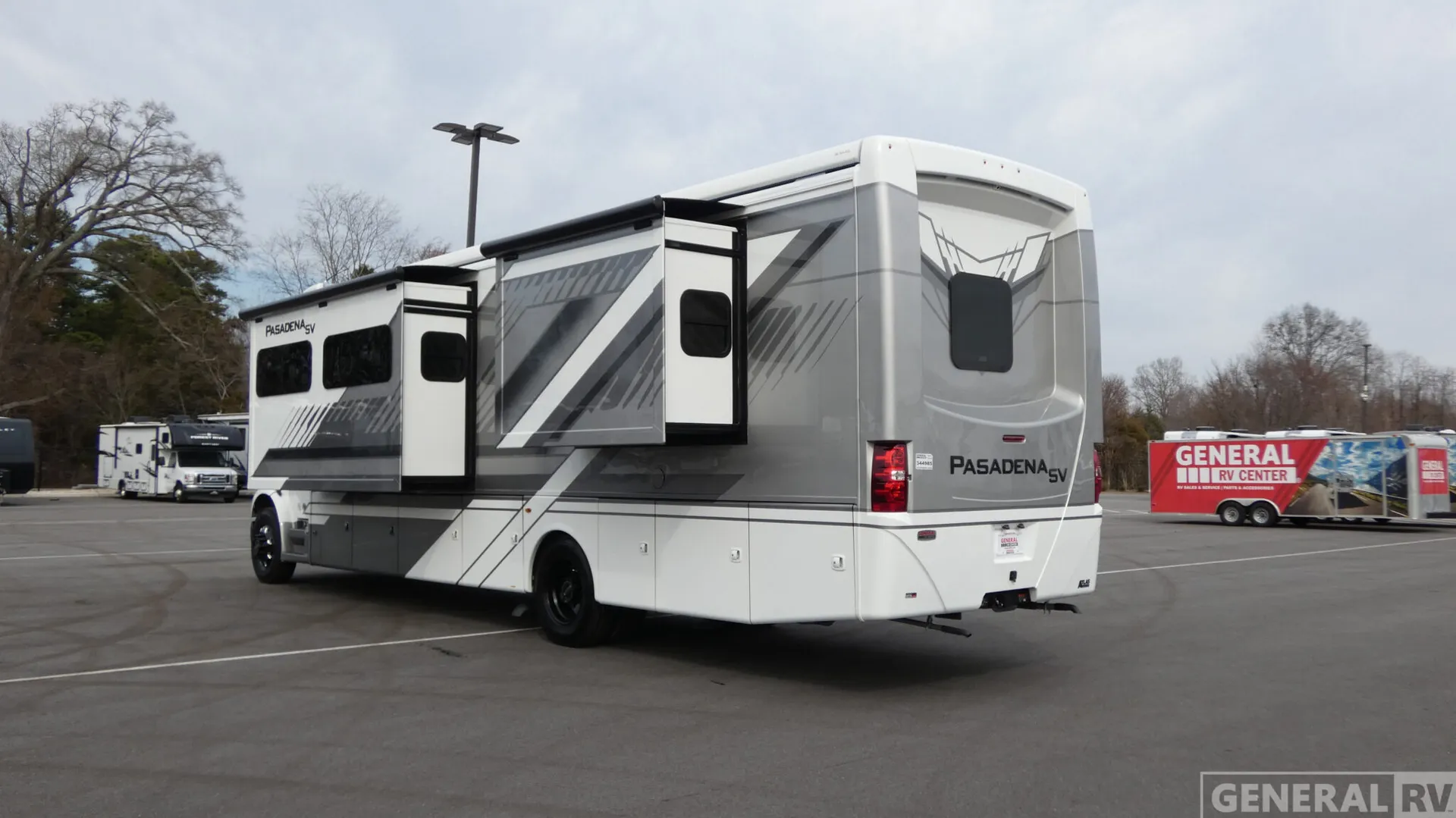 2026 Thor Motor Coach Pasadena SV 38XL - Photo 4