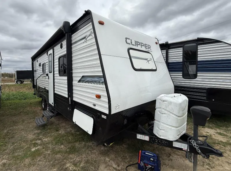 2019 Coachmen Clipper 21BH - Photo 2